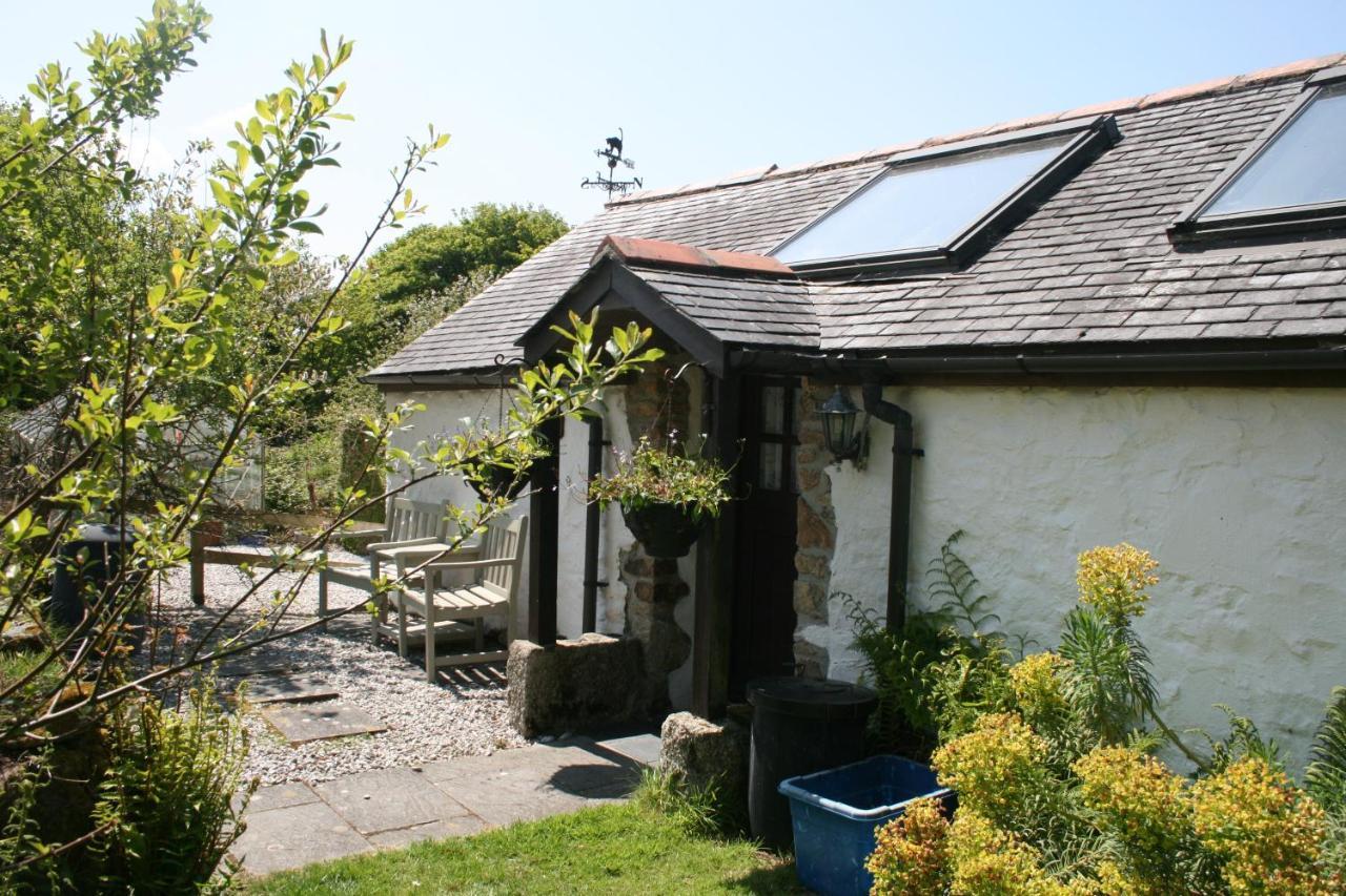 Cosy Barn On Rural Smallholding With Alpacas, Goats & Pigs Stithians Extérieur photo